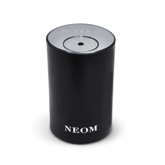 Neom Accents Neom Wellbeing Pod Mini Essential Oil Diffuser Black